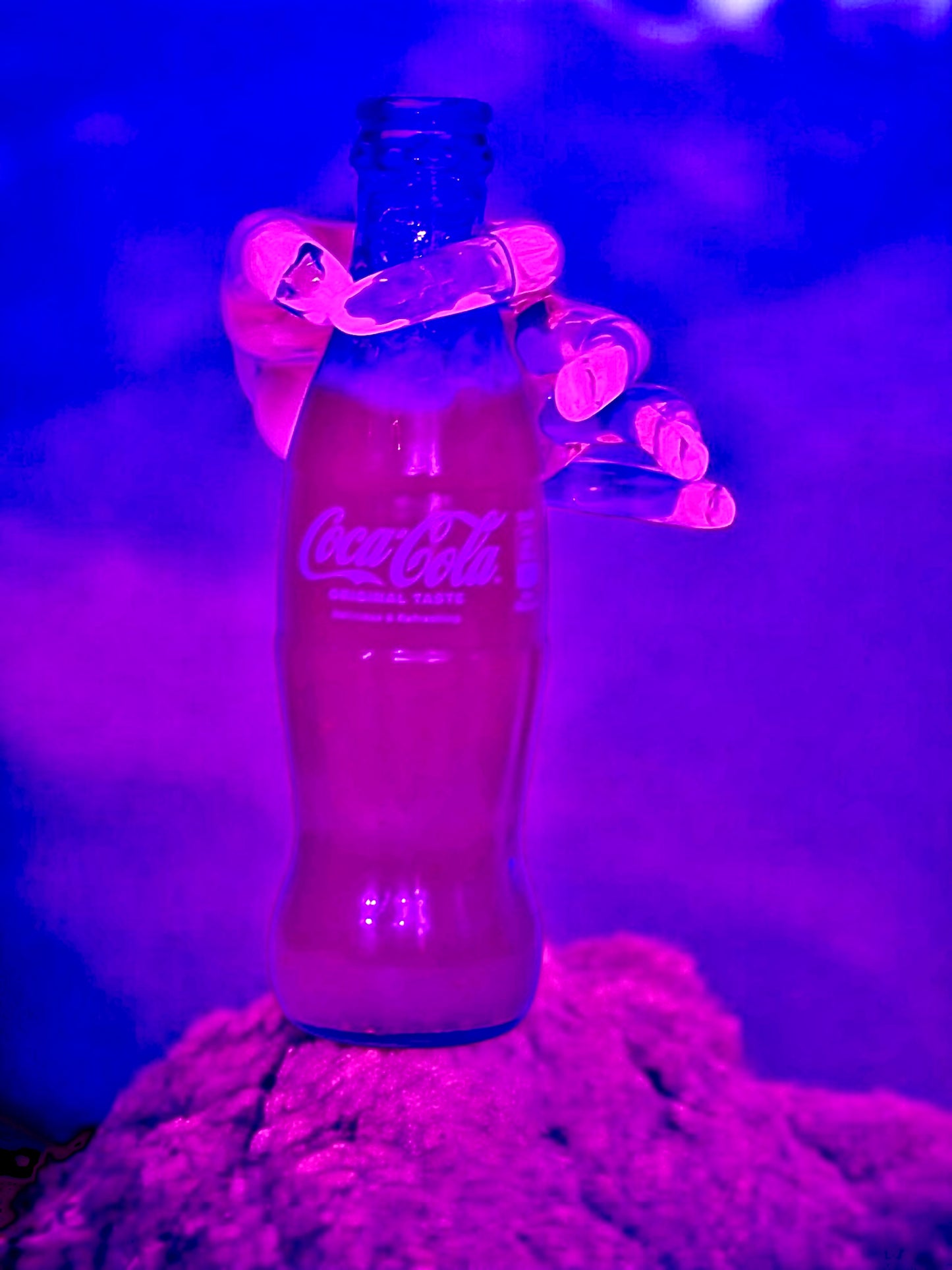 Coca Cola Original Bottle Fluorescent Neon Pink Pop Art Crystal Resin Showpiece / Sculpture